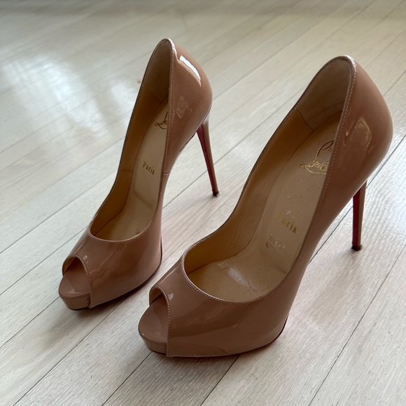 Christian Louboutin New Very Privé 120mm Platform Patent Leather Pump 37.5 Beige - Picture 6 of 8